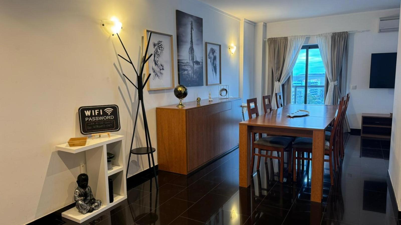 Rocha Tower - 13D Apartment Portimao Bagian luar foto